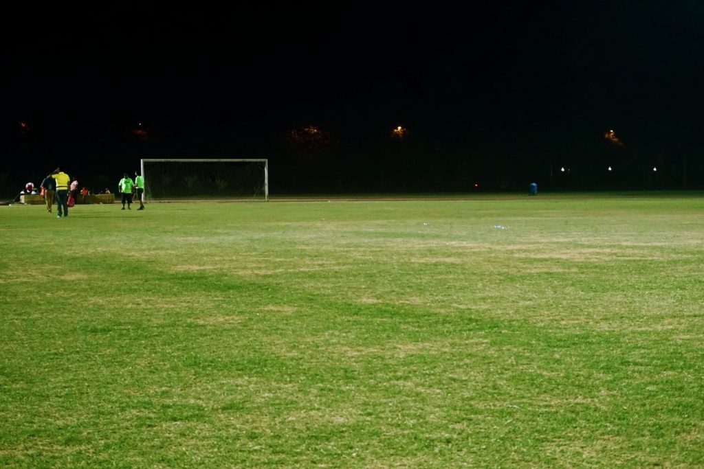 dimension terrain de foot